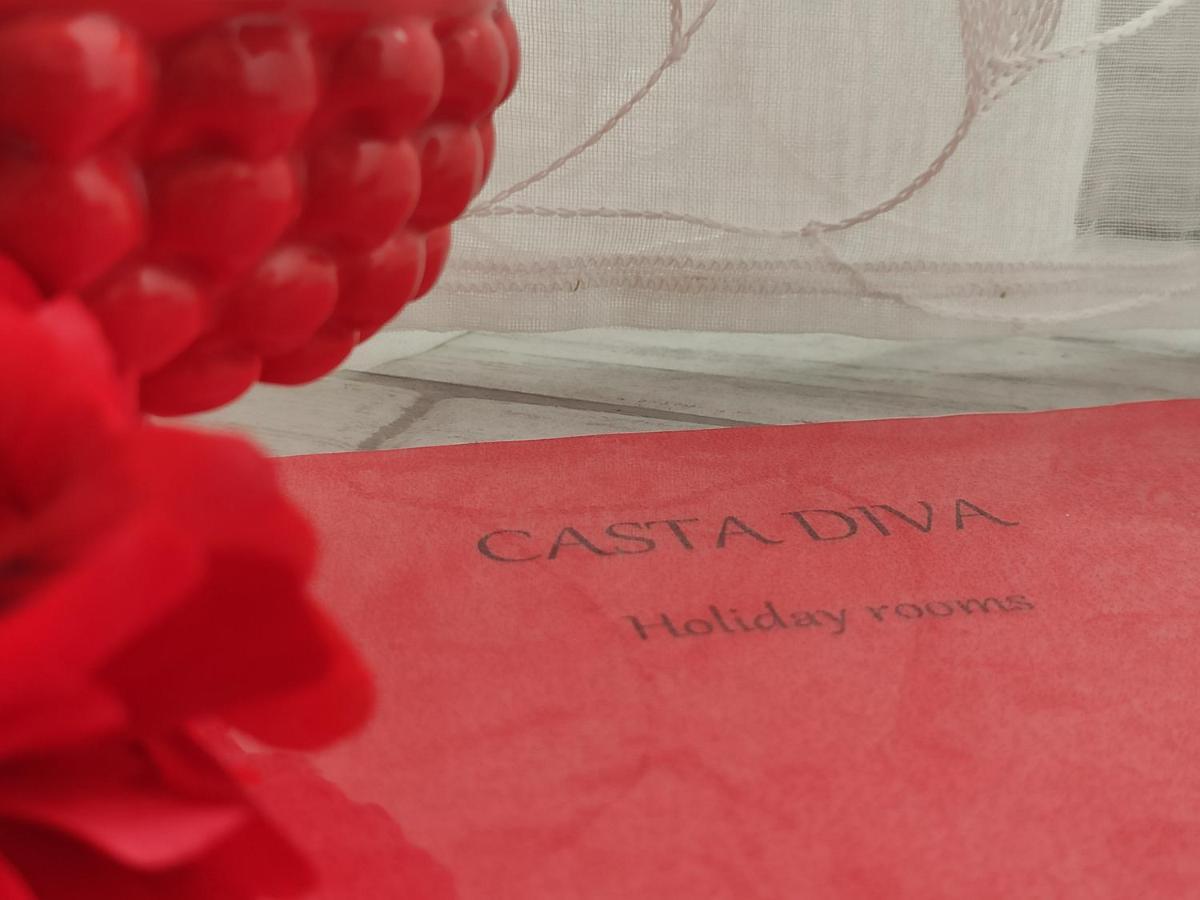 Casta Diva Holiday Rooms Catania Esterno foto